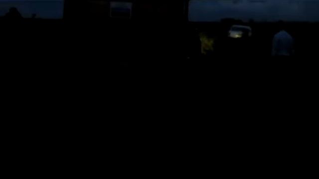 Шевролет Аваланш вытаскивает Маз из грязи смотреть онлайн