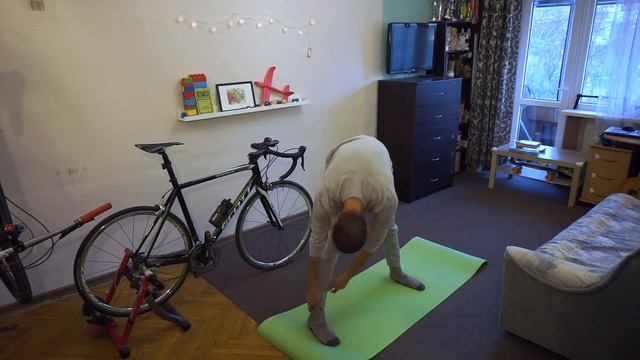 Растяжка для ВЕЛОСИПЕДИСТОВ в домашних условиях | Байк Центр смотреть онлайн