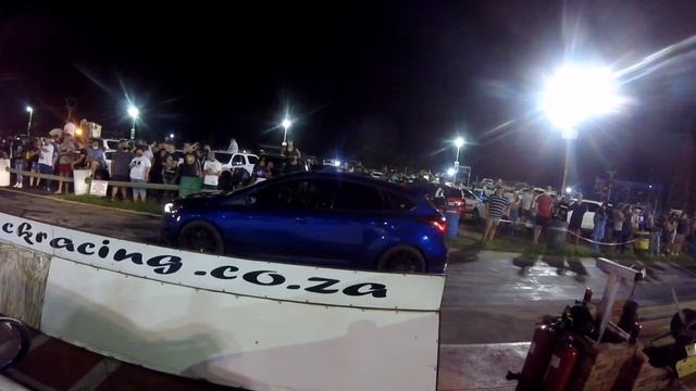 Civic Type R race Ford Focus ST (At altitude, Powerloss to NA engines) смотреть онлайн
