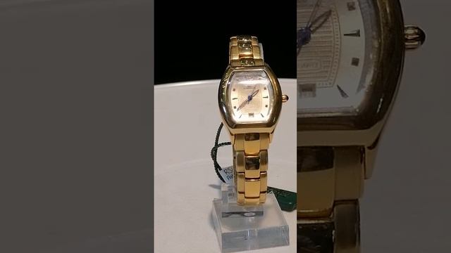 ШВЕЙЦАРСКИЕ ЖЕНСКИЕ НАРУЧНЫЕ ЧАСЫ K.MOZER. КВАРЦ. ДАТА. КОРПУС И БРАСЛЕТ- СТАЛЬ С ПОЗОЛОТОЙ. смотреть онлайн