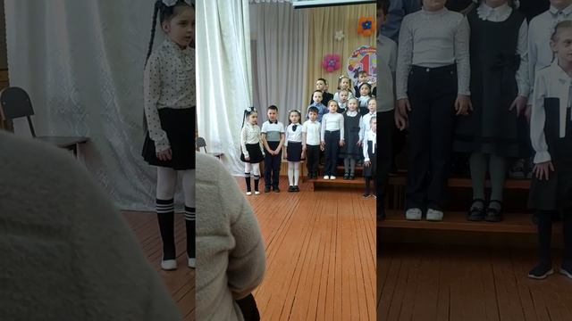 Прощание с 1 классом. Оранжевая песня. смотреть онлайн