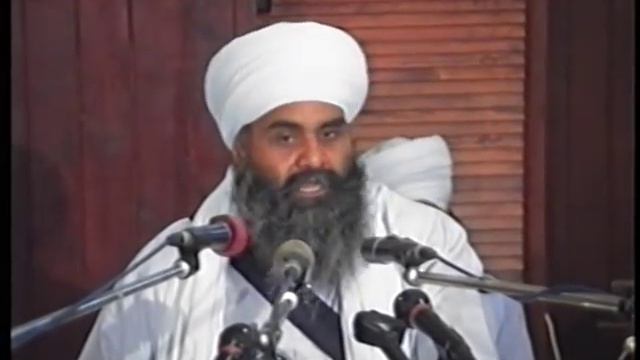 [10-07-1995] Sant Baba Mann Singh Ji - Gurudwara Sri Guru Singh Sabha Havelock Road Southall смотреть онлайн