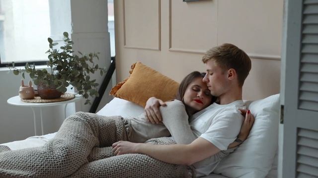 Почему замужние дают чаще любому другому смотреть онлайн