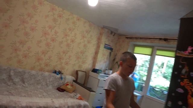 НОВЫЙ ТЕЛЕФОН//ЖАЛУЮСЬ//ЖЕНЯ САМ ГЛАДИТ ВЕЩИ//БОЛТОВЛОГ смотреть онлайн