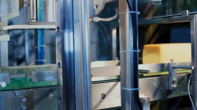 Машина нарезки сыра на порции фиксированного веса. смотреть онлайн