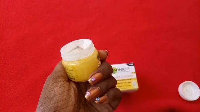 Product review in tamil / garnier light complete / blue heaven scrub / himalaya protein cream смотреть онлайн