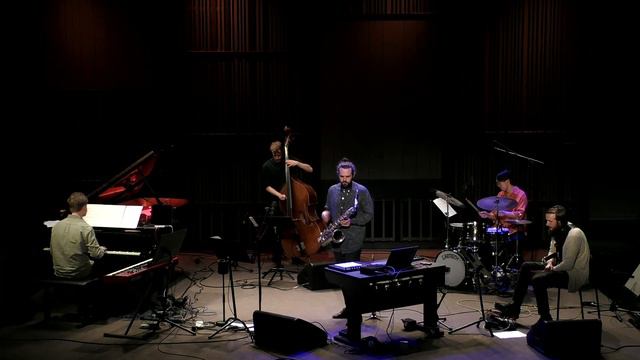 Tom Gabrielsson - Moln смотреть онлайн