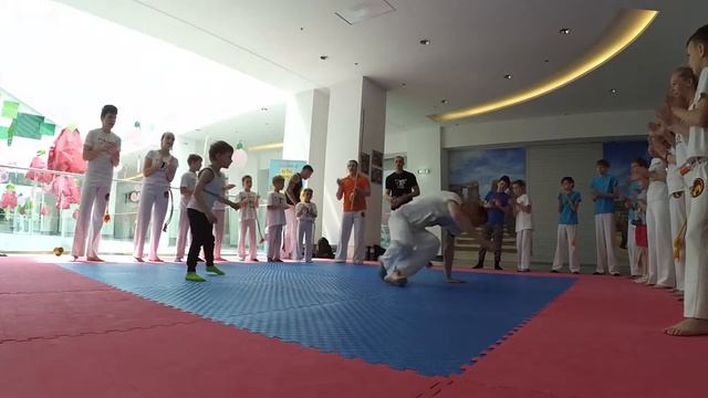 Senzala for kids EnerGym EnerKid SilverBreeze смотреть онлайн