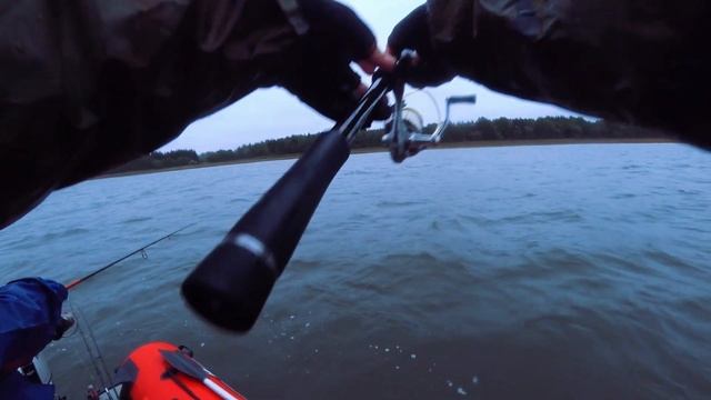 Озеро Баторино I Ловлю на КРУПНЫЕ ПРИМАНКИ. смотреть онлайн