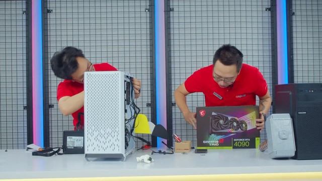 ? [LiveStream] PC 100 TRIỆU Có Nhanh Gấp 10 Lần PC 10 TRIỆU? смотреть онлайн