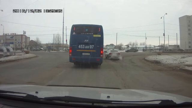 Mazda 329 EAA 07 смотреть онлайн