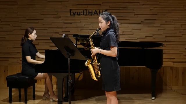 Debussy Arabesque No1. (Alto saxophone and piano) смотреть онлайн