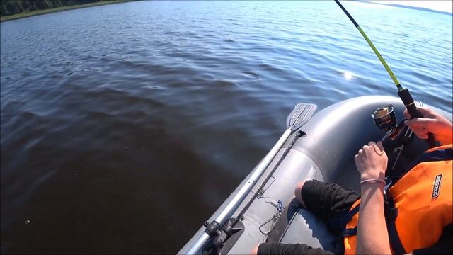 СОМ на ЛАЙТ СПИННИНГ/ Воблер Pontoon21 GREEDY GUTS ловит ВСЕ смотреть онлайн