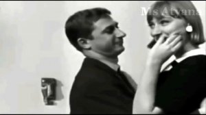 Ретро 70 е - В белом платье с пояском (клип).mp4