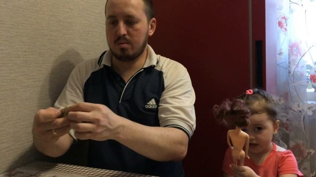 Лайфхак. Платье для КУКЛЫ из старых носков. Модные и красивые наряды для Барби своими руками. смотреть онлайн