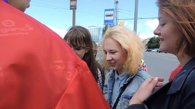 Cотрудники ГИБДД отмечают свой профессиональный праздник смотреть онлайн
