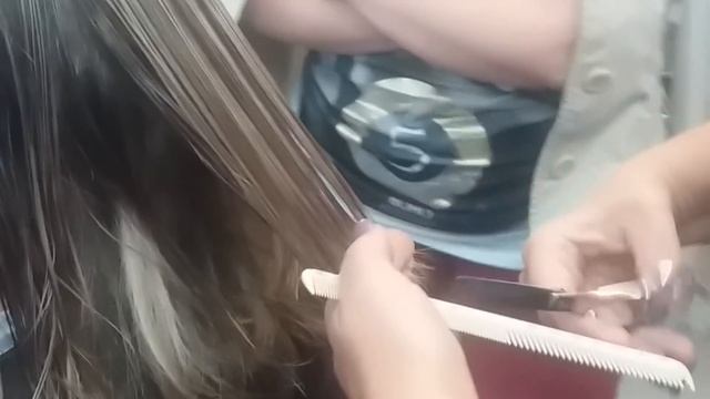 СТРИЖКА на средние волосы. Мастер класс от профи! Фишки смотреть онлайн