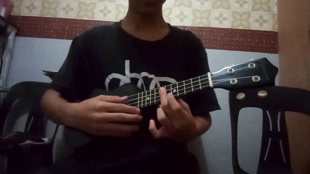 Soviet anthem (ukulele fingerstyle) смотреть онлайн