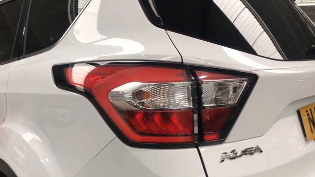 Ford Kuga White смотреть онлайн
