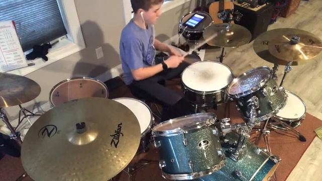 Toxicity ( re-upload)- by System of a Down ( Drum Cover) смотреть онлайн