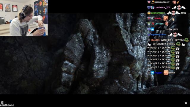 XQc Reacts To Old Game Trailers(BF1, HALO, SKYRIM...)