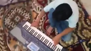 Игра на синтезаторе лезгинка супер сыграно !!!8