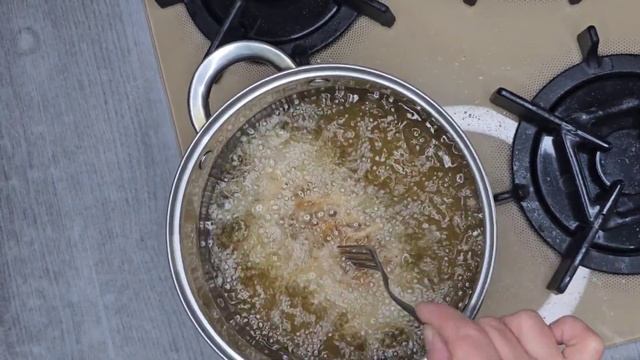 ЭТО КРУЧЕ ЧЕМ РЫБА !! ПОЧЕМУ ОНА ТАКАЯ ВКУСНАЯ! МУЖ ПОДУМАЛ ЭТО РЫБА ПОКА НЕ ПОПРОБОВАЛ ? смотреть онлайн