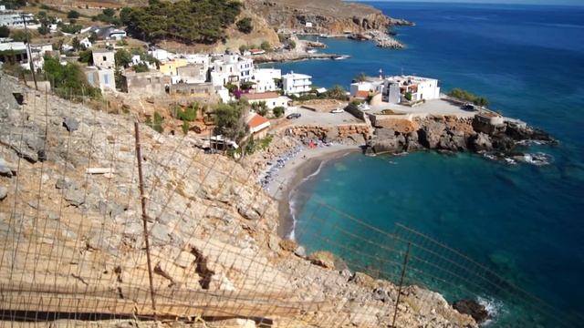 00028 Таверна "Три брата", пляж "Вриси", поиск точки для веб камеры. Июль 2013. смотреть онлайн