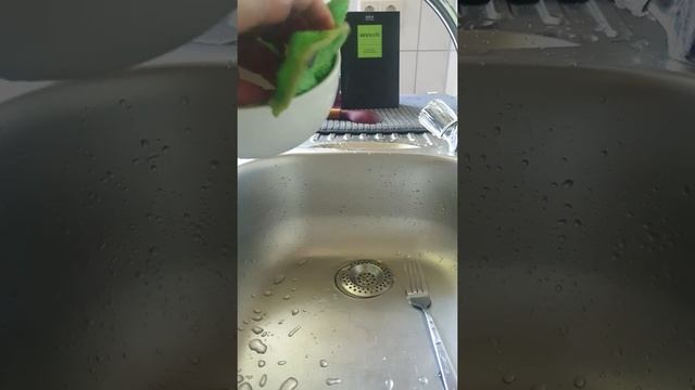 КАК ОТМЫТЬ ПОСУДУ ОТ ЖИРА смотреть онлайн