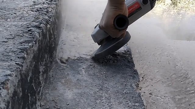 Самый действенный способ удалить смолу с бетона. смотреть онлайн