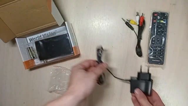 Цифровая приставка WorldVision T624M3