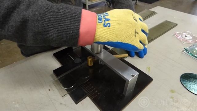 Tool Demo: Bohle Silberschnitt Repetitive Small Circle Cutter смотреть онлайн