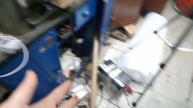 як жити з відключеннями електроенергії? Частина 1: Резервне освітлення смотреть онлайн