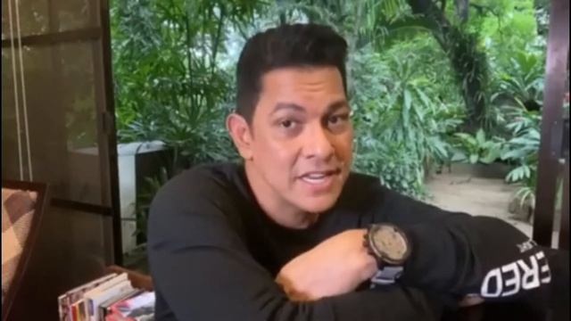 Total Performer GARY VALENCIANO welcomes and congratulates Ms. Joey Albert. смотреть онлайн