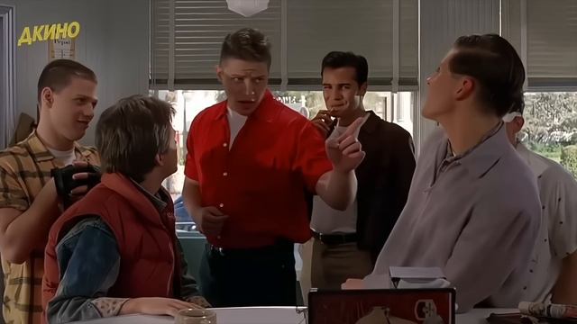 Назад в будущее - Что стало с актерами кинофраншизы // ДКино смотреть онлайн