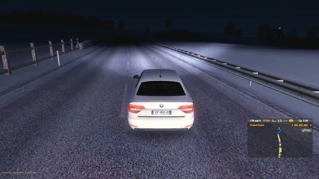 Полицеская погоня в ETS2MP - Уходим от полиции, погоня за шкодой EURO TRUCK SIMULATOR 2 MULTUPALYER