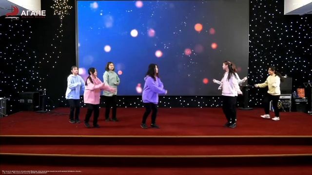 танец на Рождество от группы Юльтон//@agapechurchmoscow смотреть онлайн