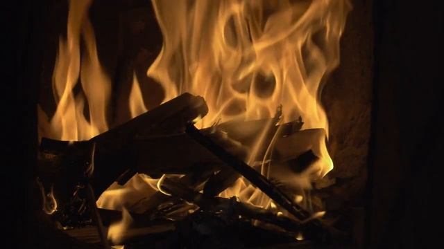 5 часов звука камина - Горящий камин - Потрескивающие звуки огня для расслабления, сна, чтения смотреть онлайн