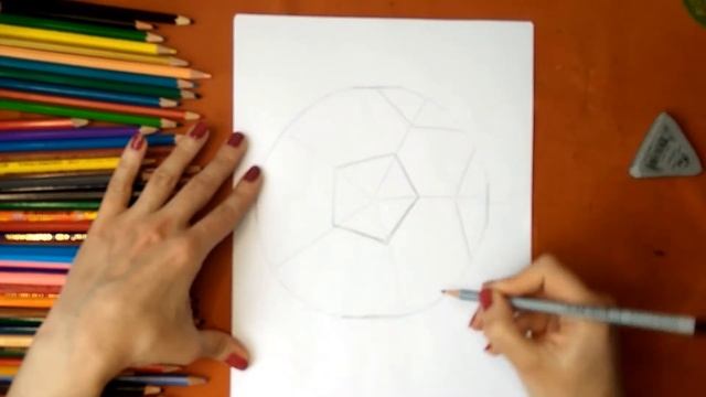 Как нарисовать футбольный мяч. Онлайн-школа рисования "Малевашки" смотреть онлайн