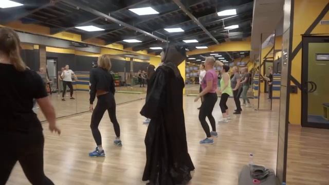 Лучший клуб в митино? Тренажерка, где занимается читинг?? смотреть онлайн