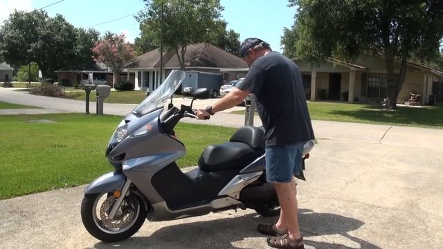 2007 Honda 600cc Silver Wing