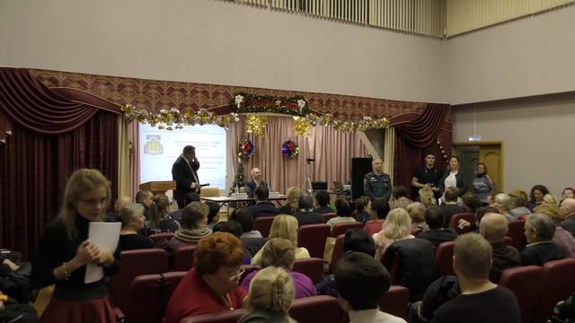 Встреча главы управы В.Г.Чернышова с населением 18.12.19 смотреть онлайн