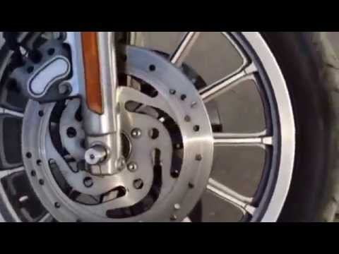 Harley davidson XL883R смотреть онлайн