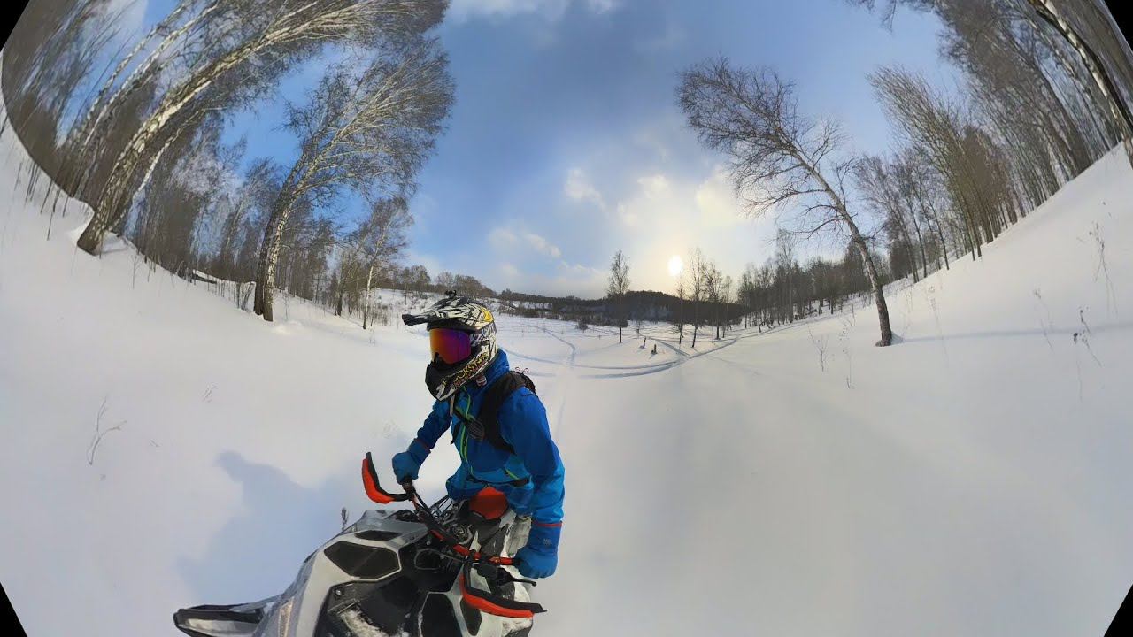 По логам в хорошую погоду на снегоходе с камеры 360VR