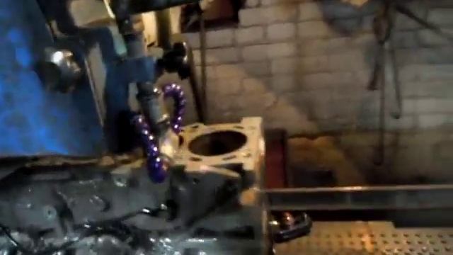 Шлифовка алюминиевого блока ВМВ