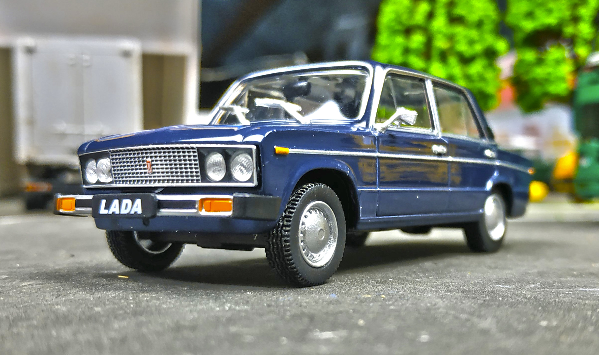 РЕДКАЯ модель машины ВАЗ 2106 КАНАДКА масштаб 43. смотреть онлайн