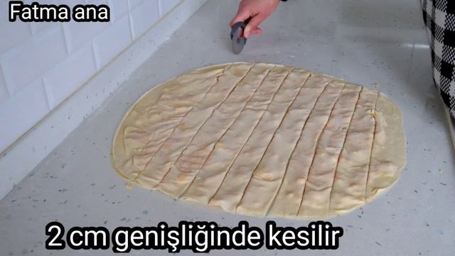 ✋PATATESLİ Hamuru SAR Ve PİŞİR ❗ Mayasız 5 Dakikada TAVADA Hazır смотреть онлайн