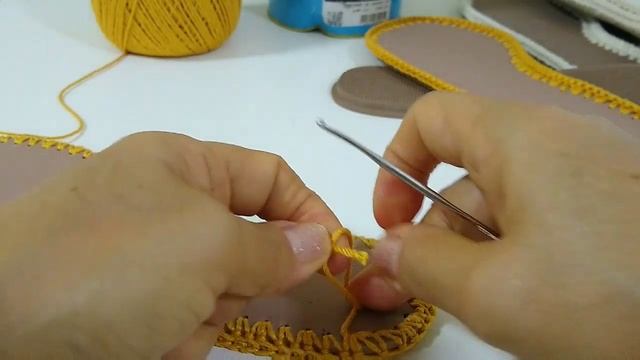 Aprenda - Base para Sapato de Crochê смотреть онлайн