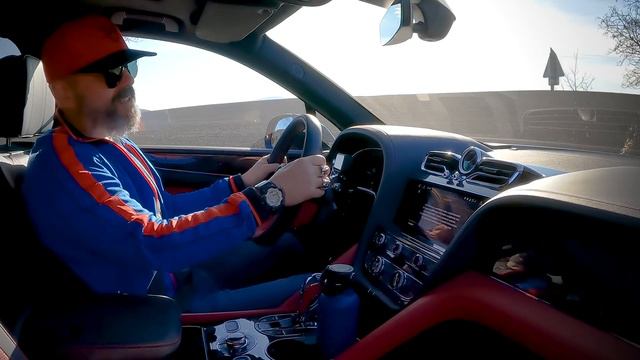 Bentley Bentayga S / 2024.