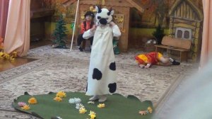 Инсценировка сказки "Петушок и бобовое зернышко"